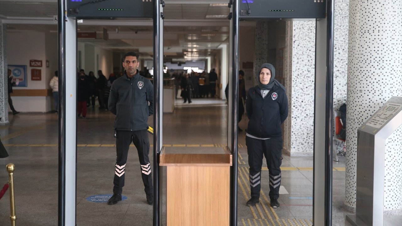 Kahramanmaraş'ta hastanelerde yeni önlem! Sıkı arama yapılacak