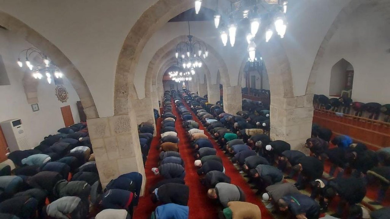 Regaip Kandili Kahramanmaraş'ta dualarla idrak edildi!