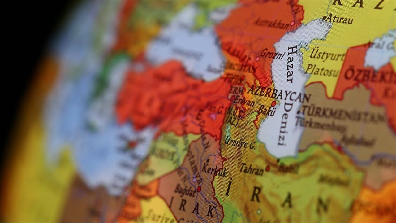 Azerbaycan'da casus operasyonu! 39 kişi gözaltına alındı