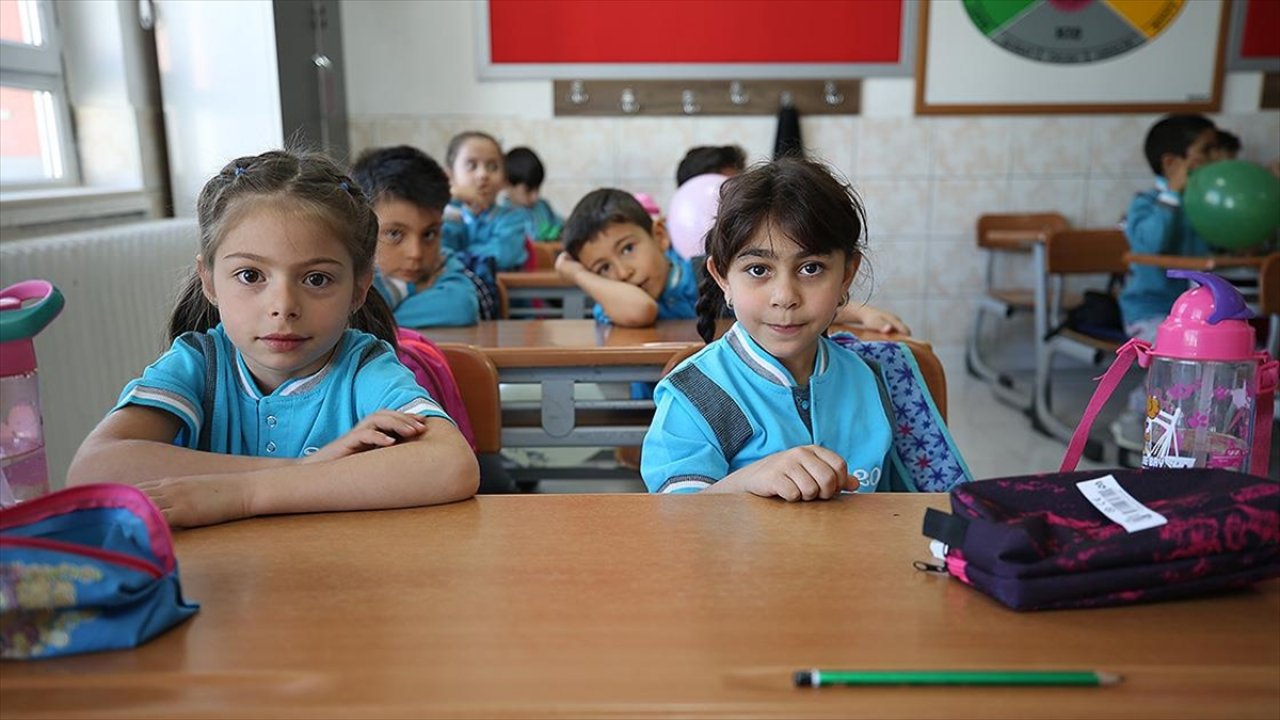 Yarıyıl tatilinin ardından ilk ders zili yarın çalacak!