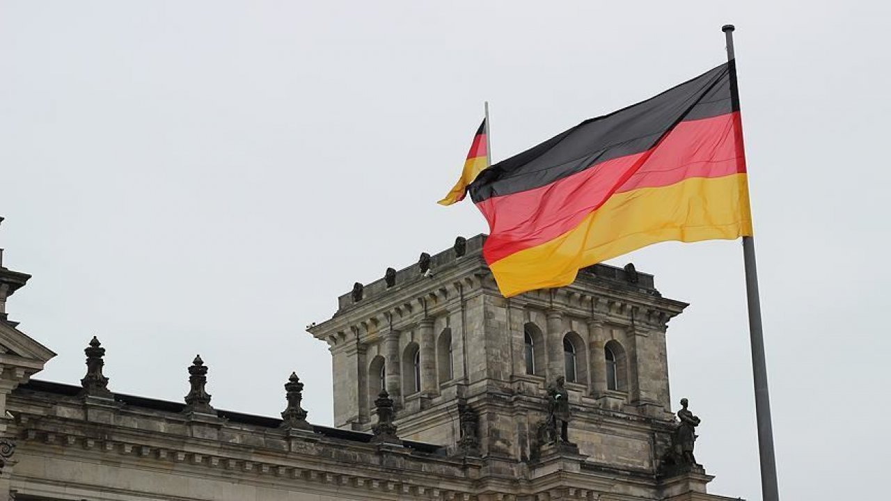 Almanya depremzedelere vize kolaylığı sağlamayı planlıyor