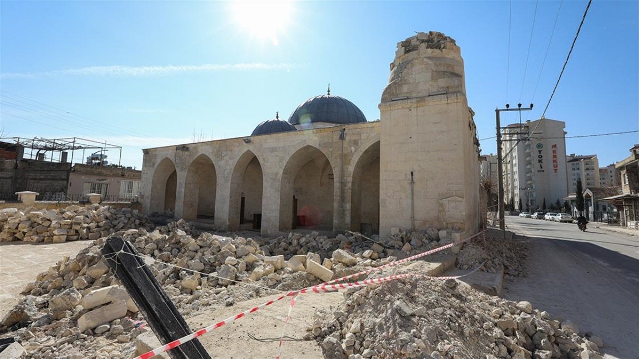 Depremler Adıyaman'ın kültür varlıklarına da hasar verdi