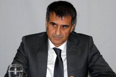 Şenol Güneşin kadrosu genişliyor