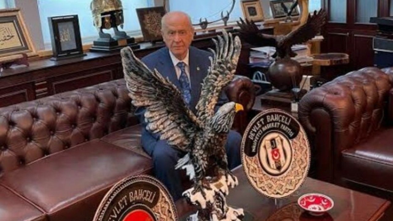 Beşiktaş üyeliğinden istifa eden Bahçeli yeni takımını açıkladı!