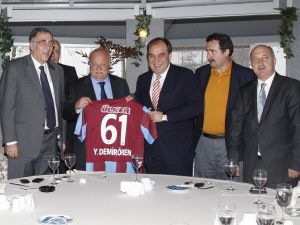 Trabzonspor’dan Tff Başkanı Yıldırım Demirörene Yemek