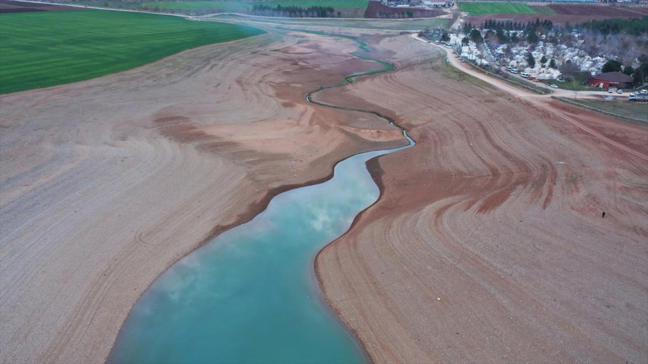 Kahramanmaraş’ta Kuraklıktan etkilenen Narlı Ovası tohum desteğiyle yeşerecek!