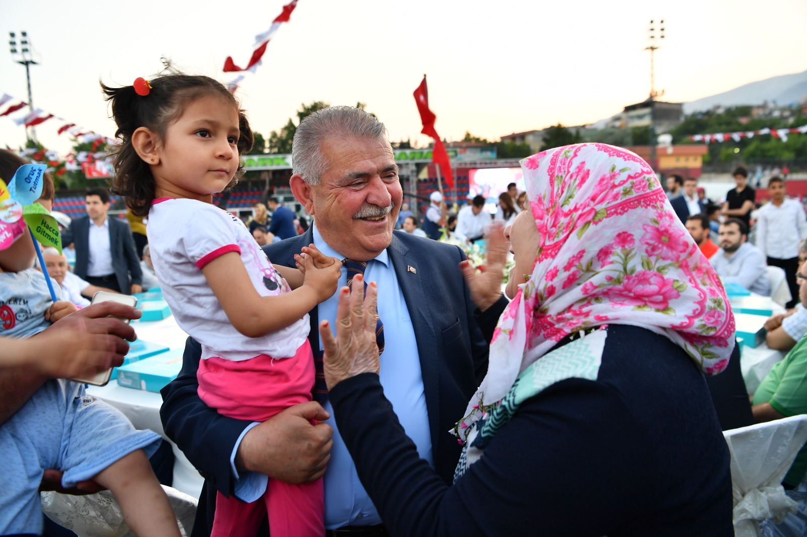 Başkan Mahçiçek; “Ramazan’da Birlikte Paylaşalım”