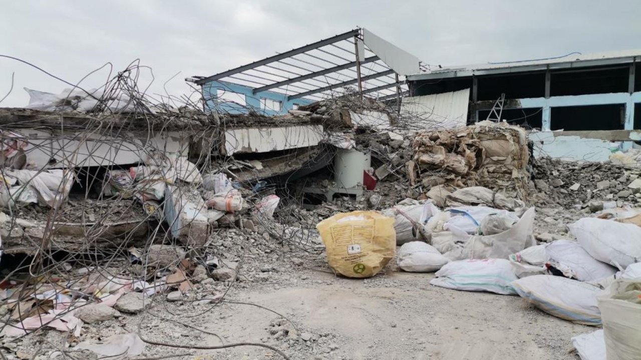 Kahramanmaraş’ta geri dönüşüm tesisinde üretim durdu!