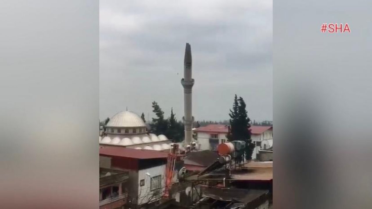 Kahramanmaraş’ta minare imamın evine düştü!