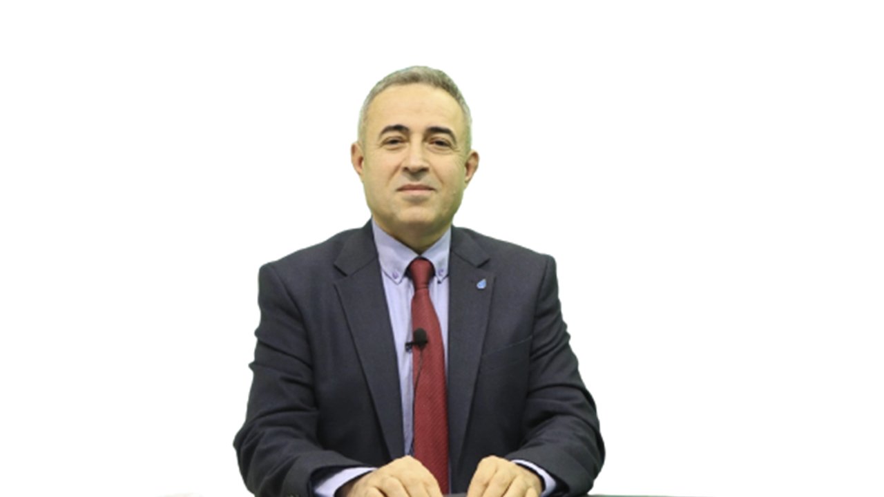 UZM. DR. İRFAN KARATUTLU KİMDİR?