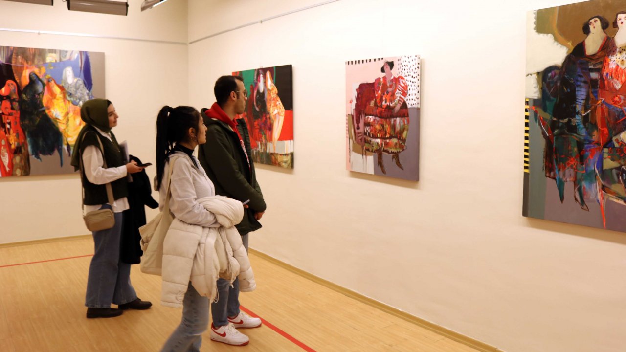 SANKO Sanat Galerisinde Kadın Temalı Sergi