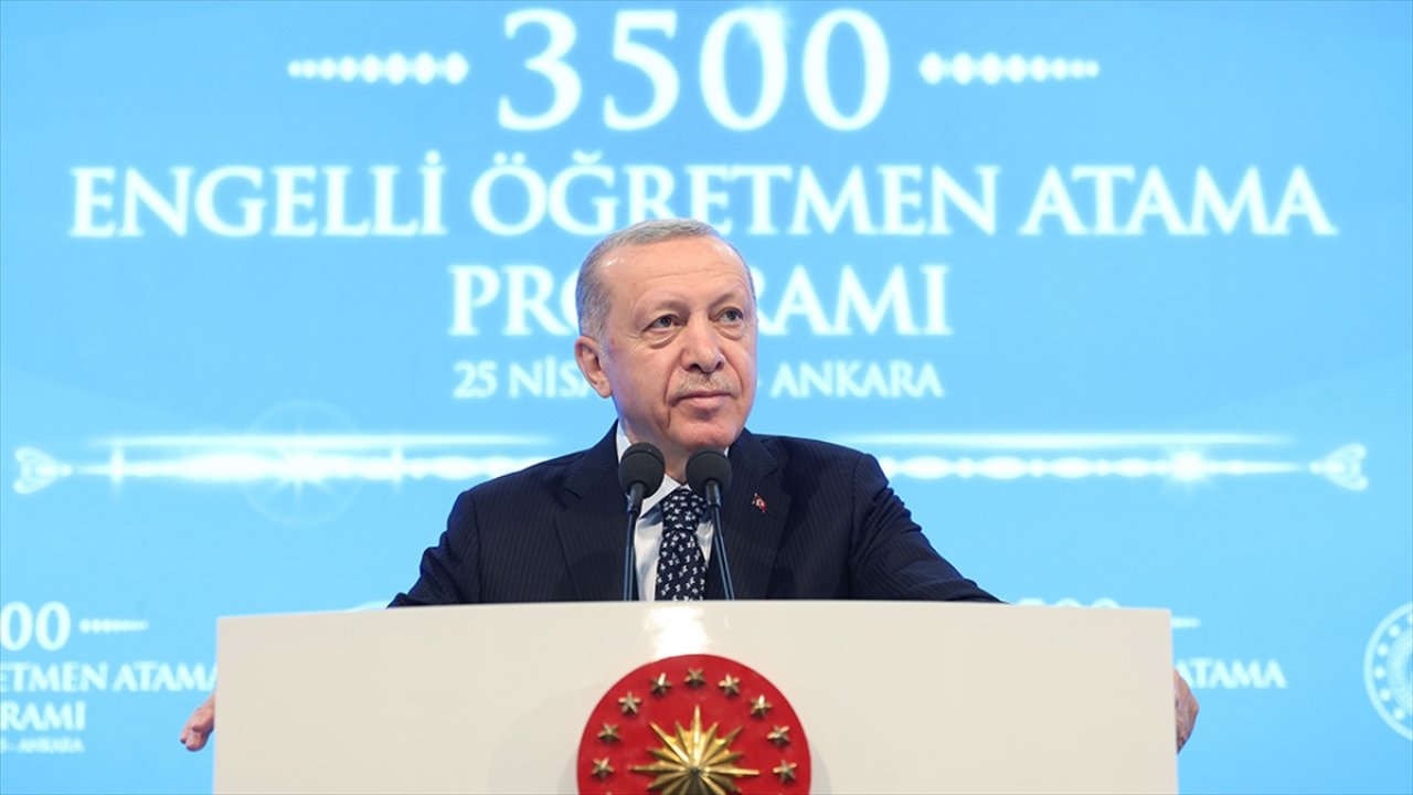 Cumhurbaşkanı Erdoğan: Her iyileştirmeden öğretmenlerimiz de yararlanmaya devam edecek