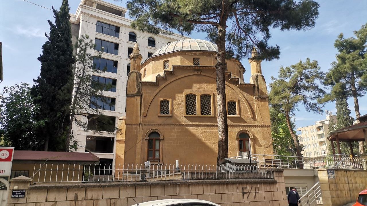 Kahramanmaraş'ta depremde 39 cami hasar gördü!