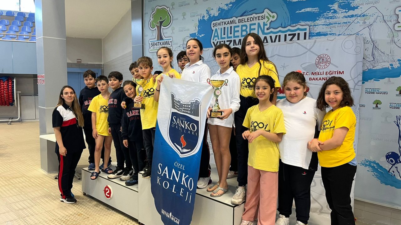 SANKO Okullarının Yüzme Başarısı