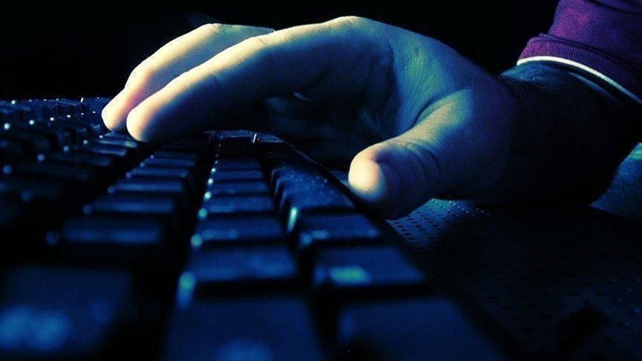 Jandarma bildirdi, 343 internet sitesi ve sosyal medya hesabı engellendi!