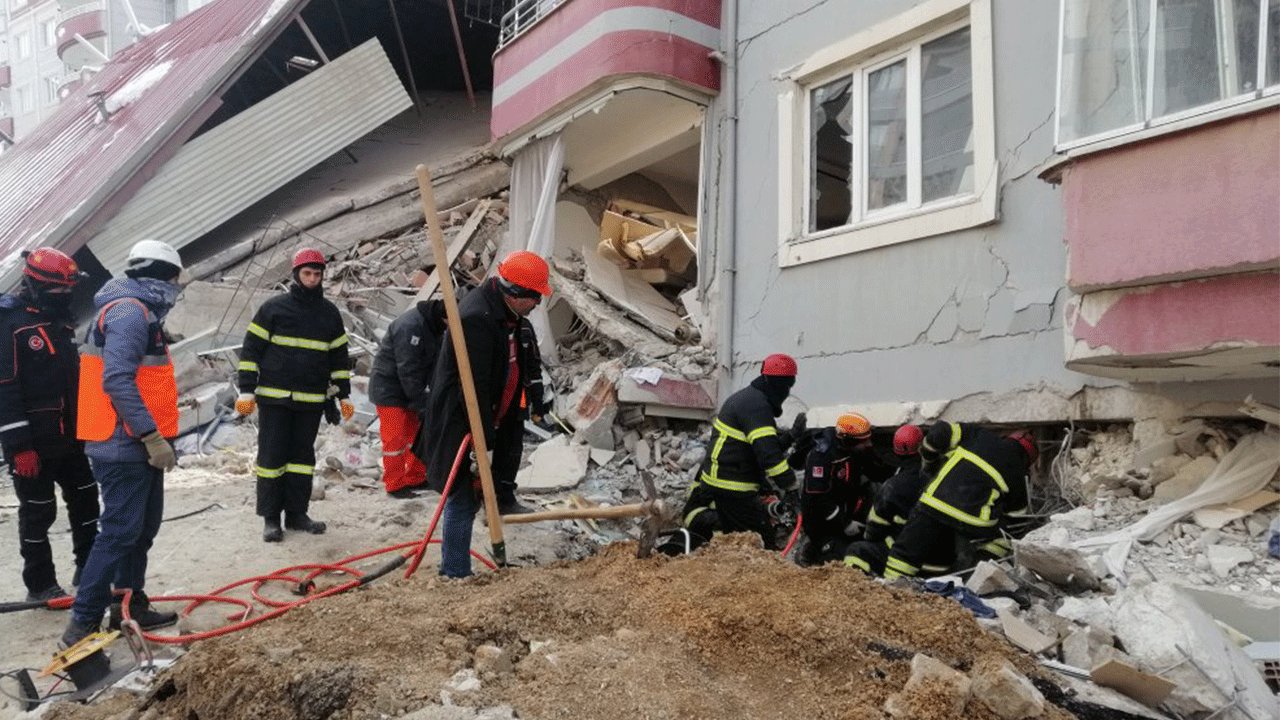 Depremde yıkılan Afşin'in gelecek 50 yılı planlanıyor