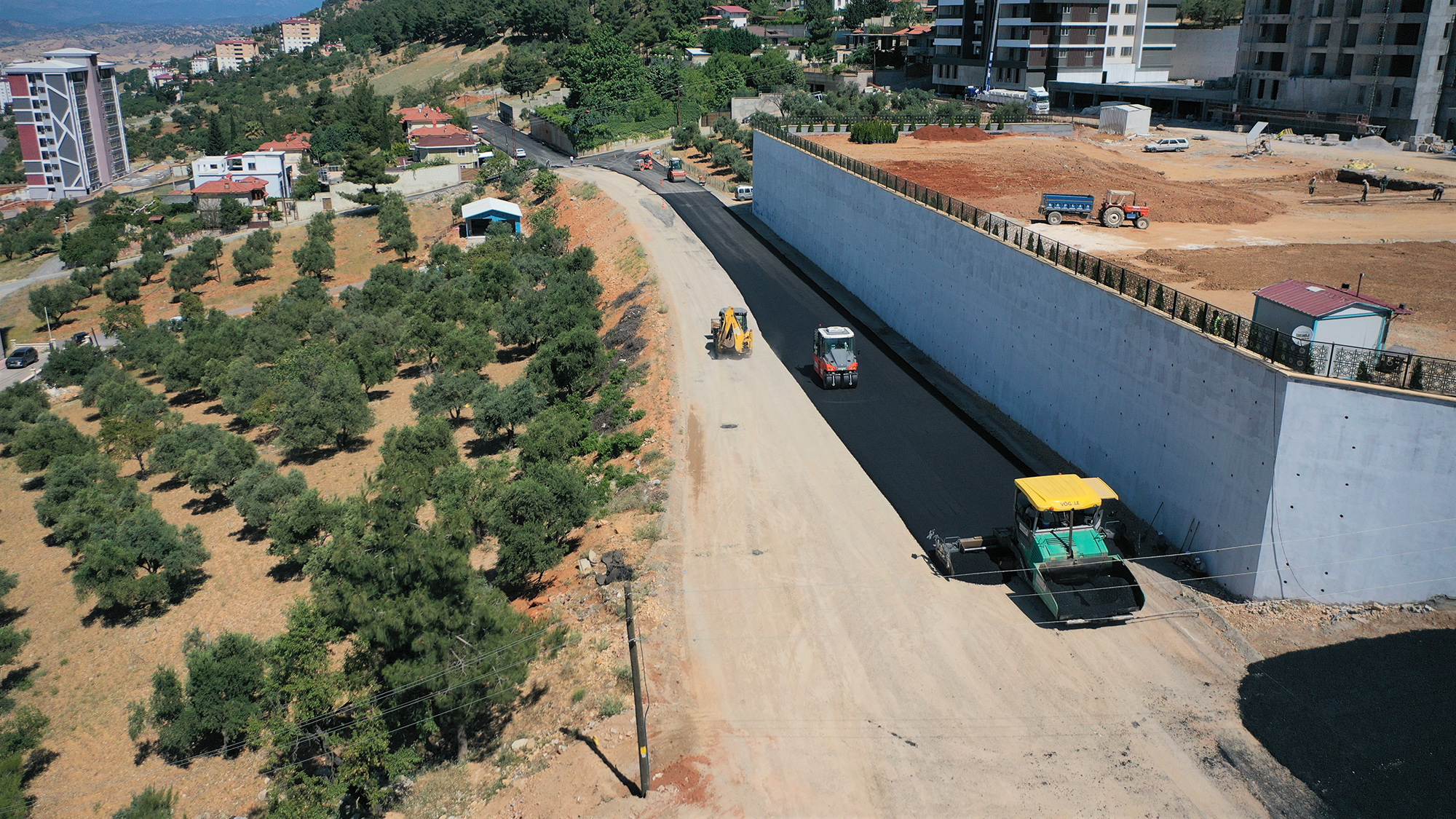 Kahramanmaraş Cumhuriyet Mahallesi’nde Asfalt Çalışması