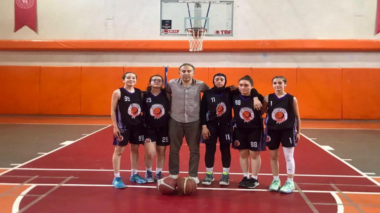 Kahramanmaraş’ta her şartta sahadalar