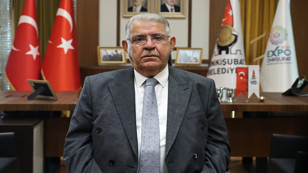 Başkan Mahçiçek, vatandaşların bayramını kutladı!