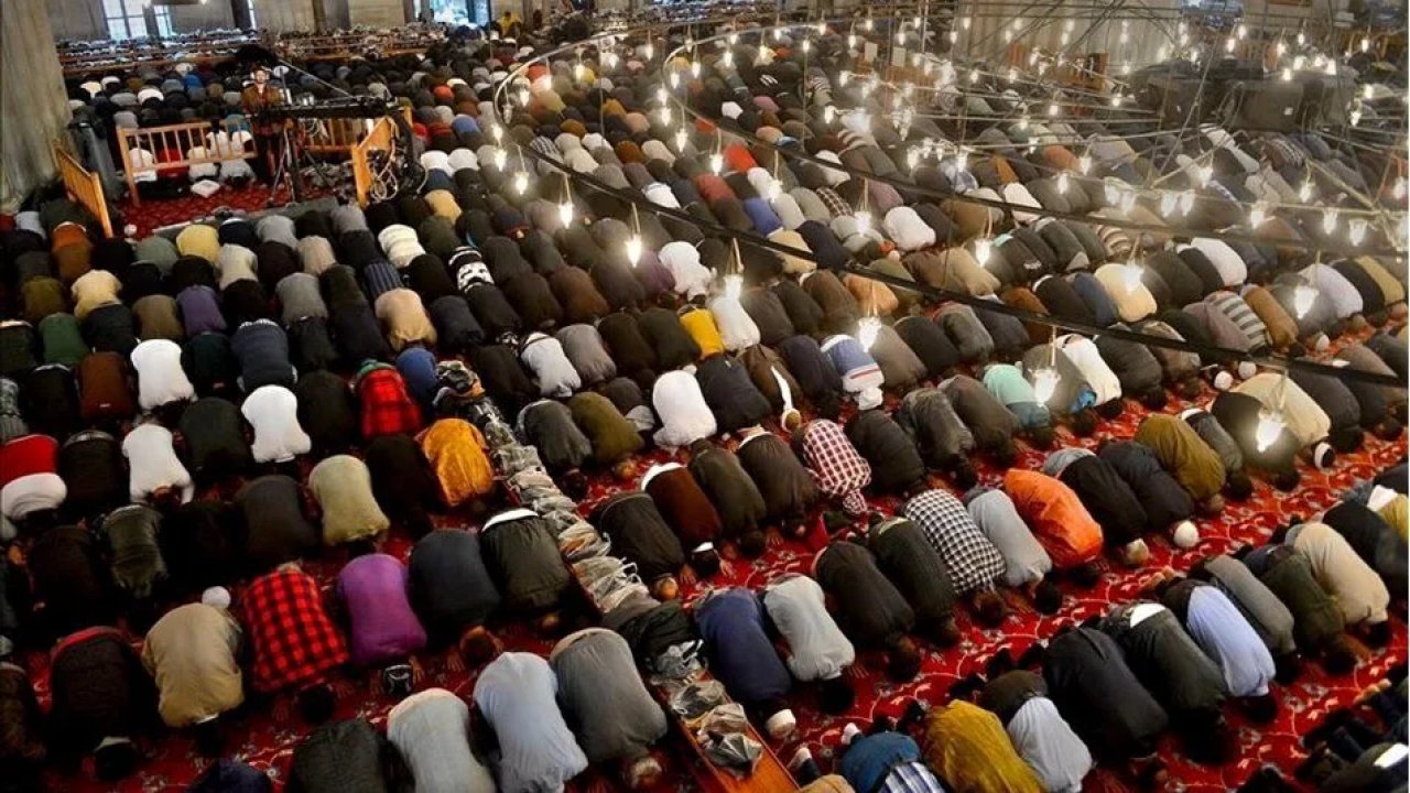 Kahramanmaraş’ta bayram namazı saat kaçta kılınacak?