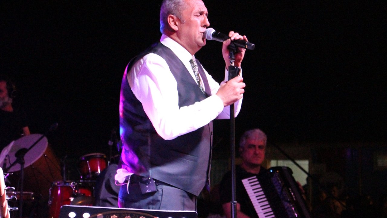 Yavuz Bingöl Kahramanmaraş'ta konser verdi!