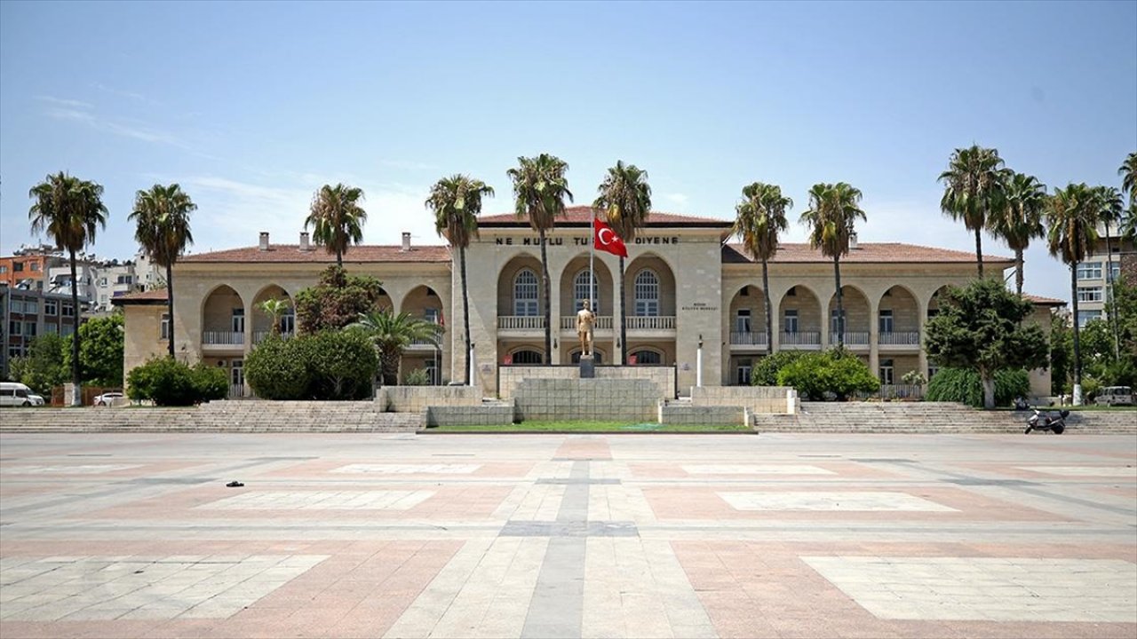 Memleket yanıyor! Termometre 52 dereceyi gösterdi