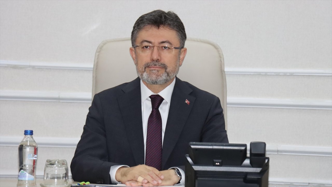 Tarım ve Orman Bakanı Yumaklı, deprem bölgesindeki tarım ve hayvancılıktaki gelişmeleri anlattı!