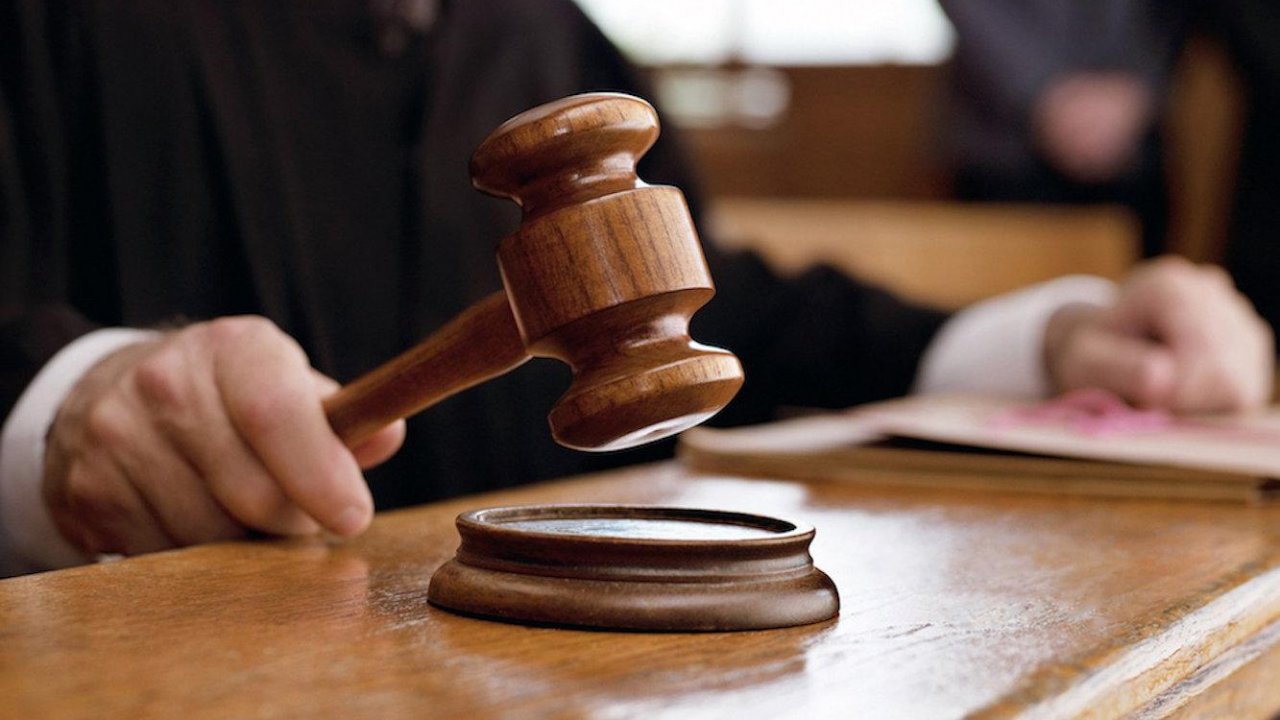 Eski başbakan "yalan beyan"dan yargılanacak!