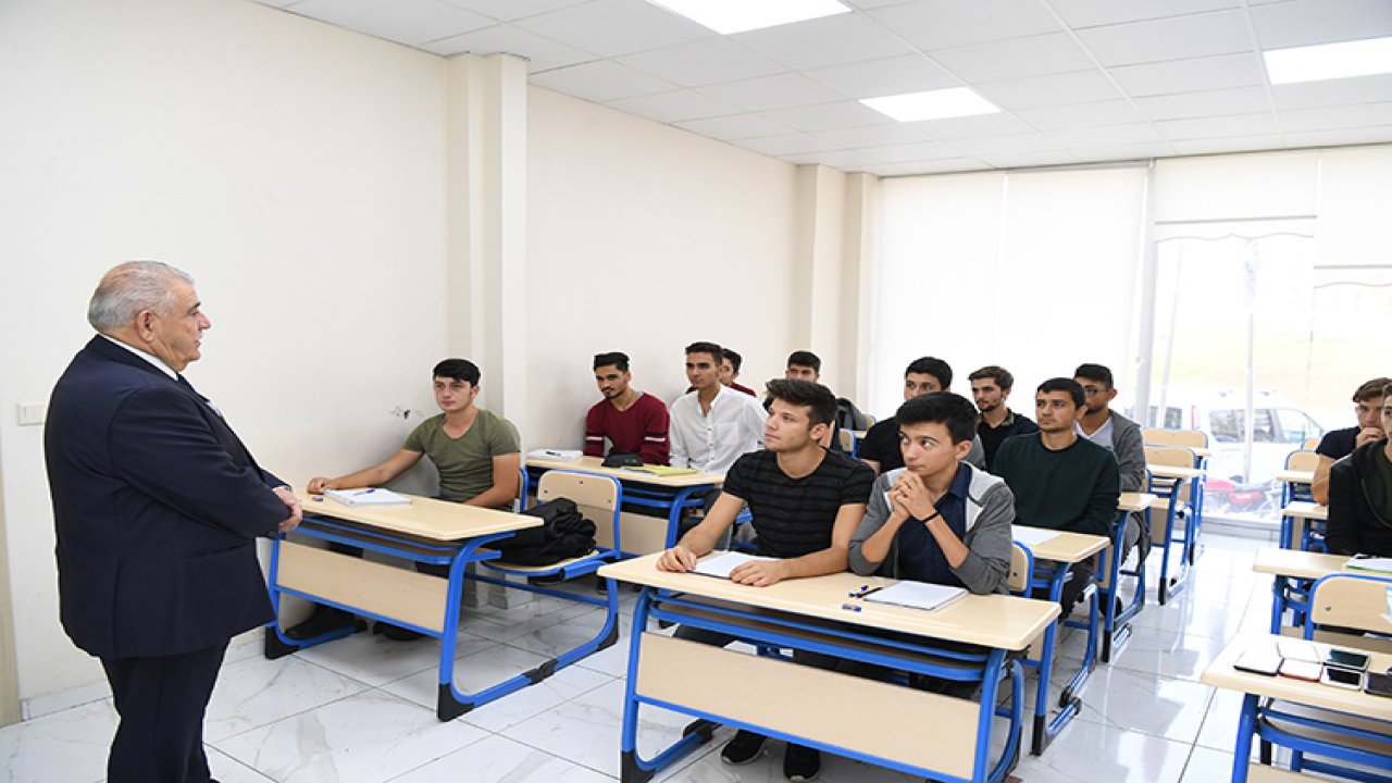 Kahramanmaraş’ta ücretsiz Üniversite Hazırlık Kursları’na başvurular başladı!