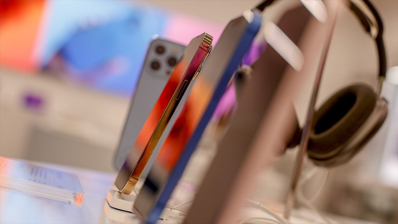 Apple, iPhone 15 ve 15 PRO'yu tanıttı!