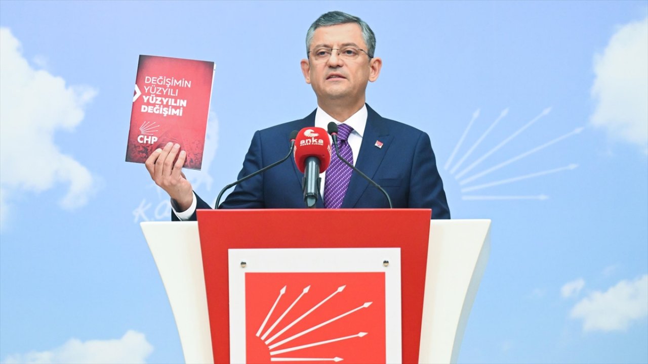 Özgür Özel, CHP Genel Başkanlığa adaylığını açıkladı