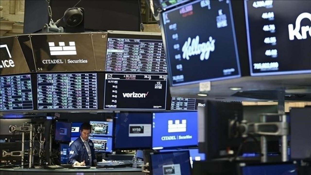 Ekonomi Fed'in faiz kararına odaklandı