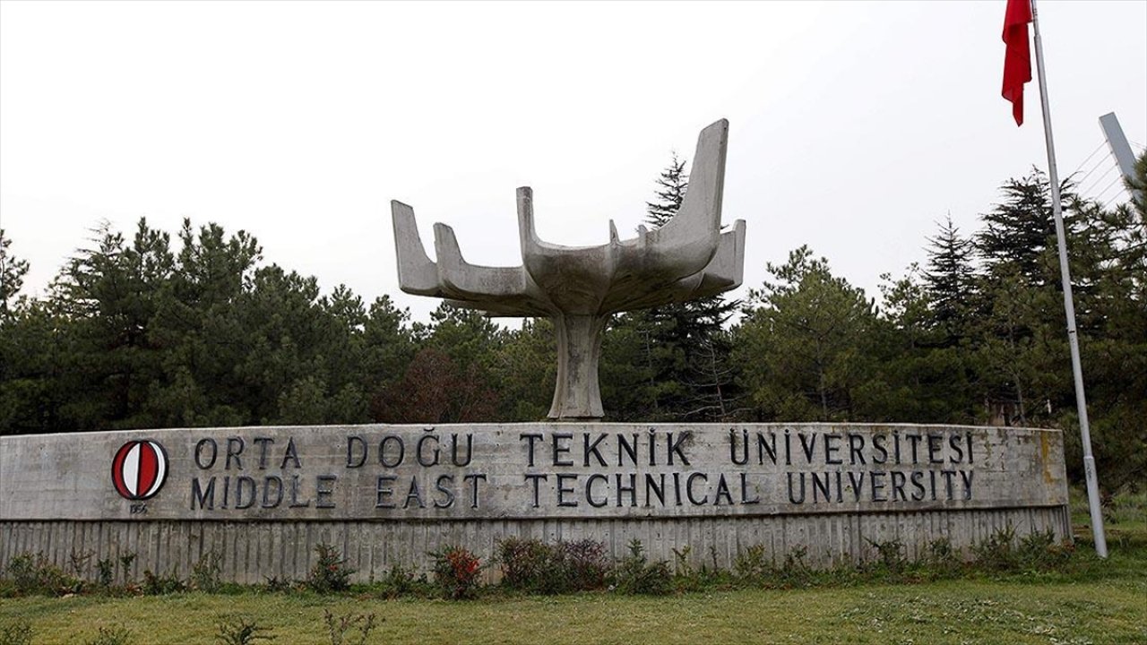 Türkiye'nin en iyi devlet üniversitesi belli oldu!