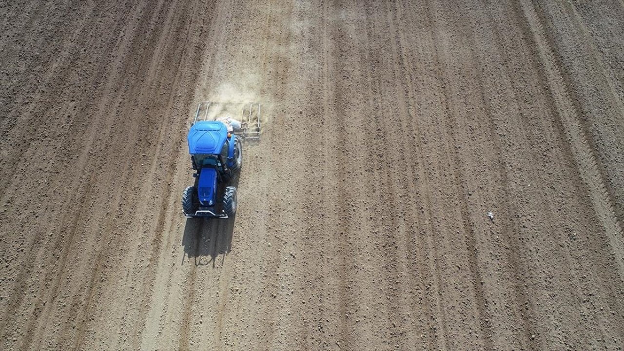 Kuraklığa karşı toprağı erken sürmeyin!