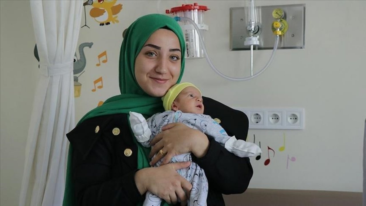 Depreme anne karnında yakalanan bebeğe ölen babasının adı verildi!