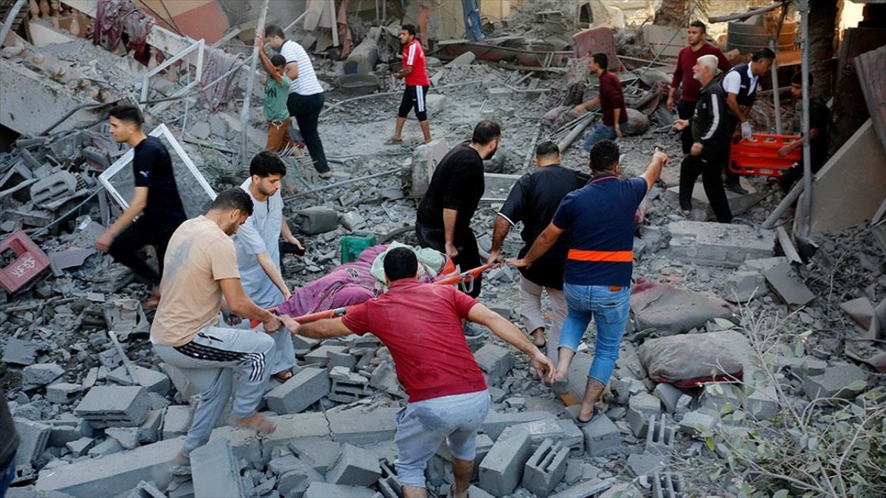 Gazze'ye insani yardım girişi başladı!