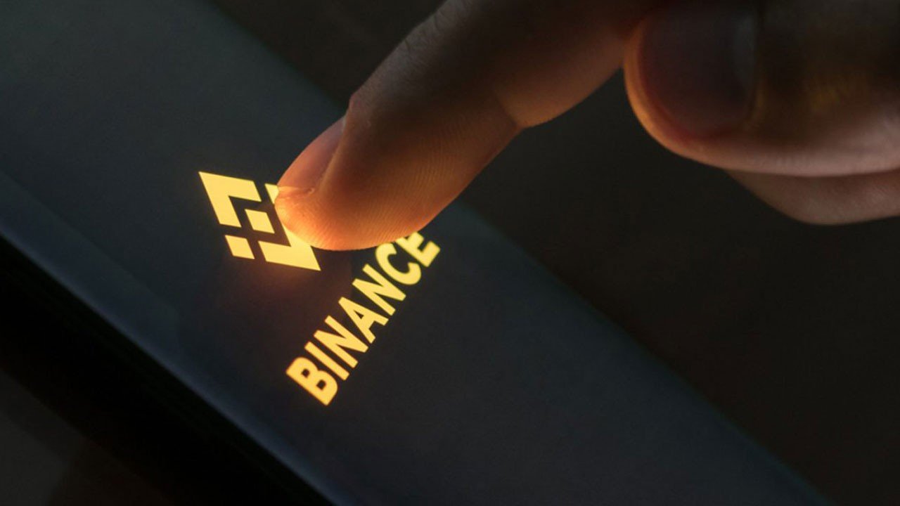 Binance'ten Kahramanmaraş depremleri için 100 bin dolar bağış!