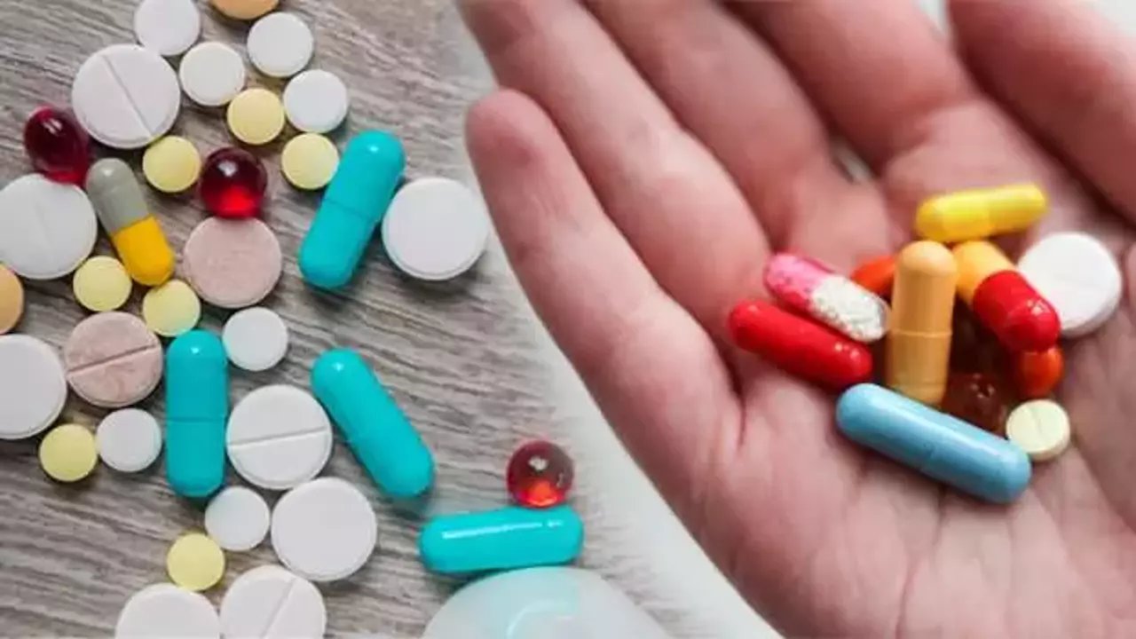 Bilinçsizce kullanılan ağrı kesiciler mide ve bağırsakta tahribata neden oluyor!