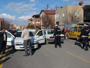 Elbistan’da Trafik kazası: 1 ölü, 3 yaralı