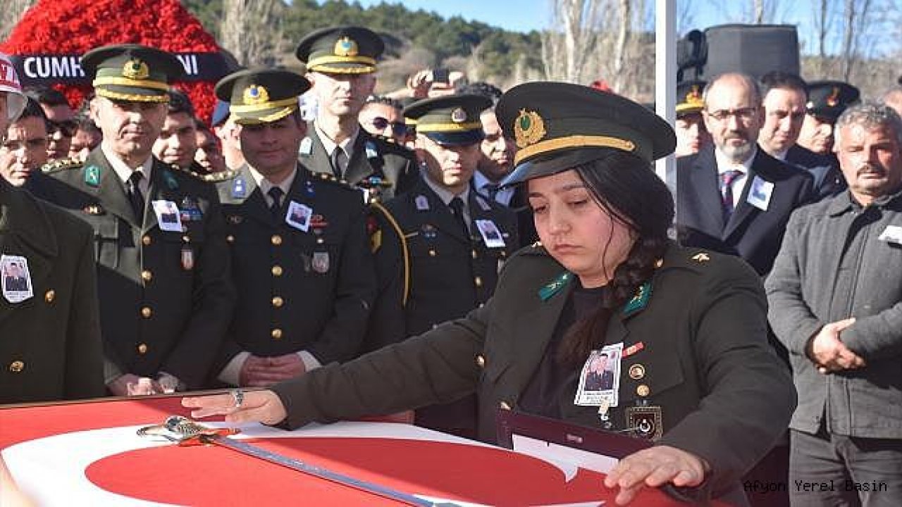 Şehit Piyade Teğmen son yolculuğuna uğurlandı!