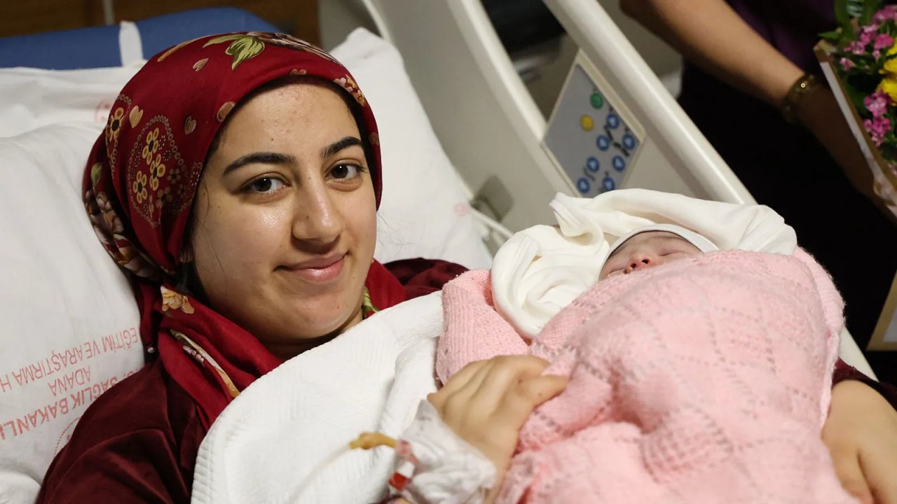Yeni yılın ilk bebekleri: Kahramanmaraş’ta Ecrin oldu! 