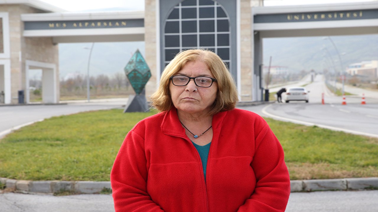 Eğitime olan aşkından 64 yaşında üniversiteli oldu!