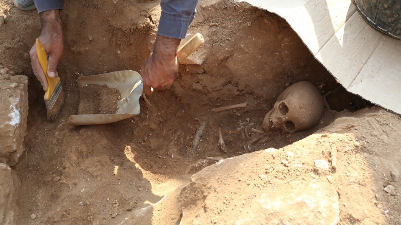 Diyarbakır’da 54 çocuğa ait mezarlık bulundu! Ölüm sebepleri araştırılacak