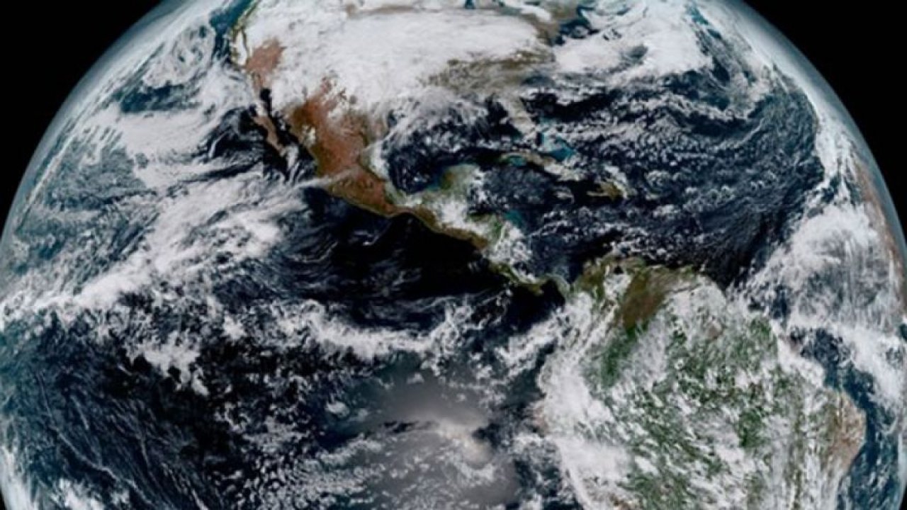 NASA'dan Dünya'nın en net fotoğrafı