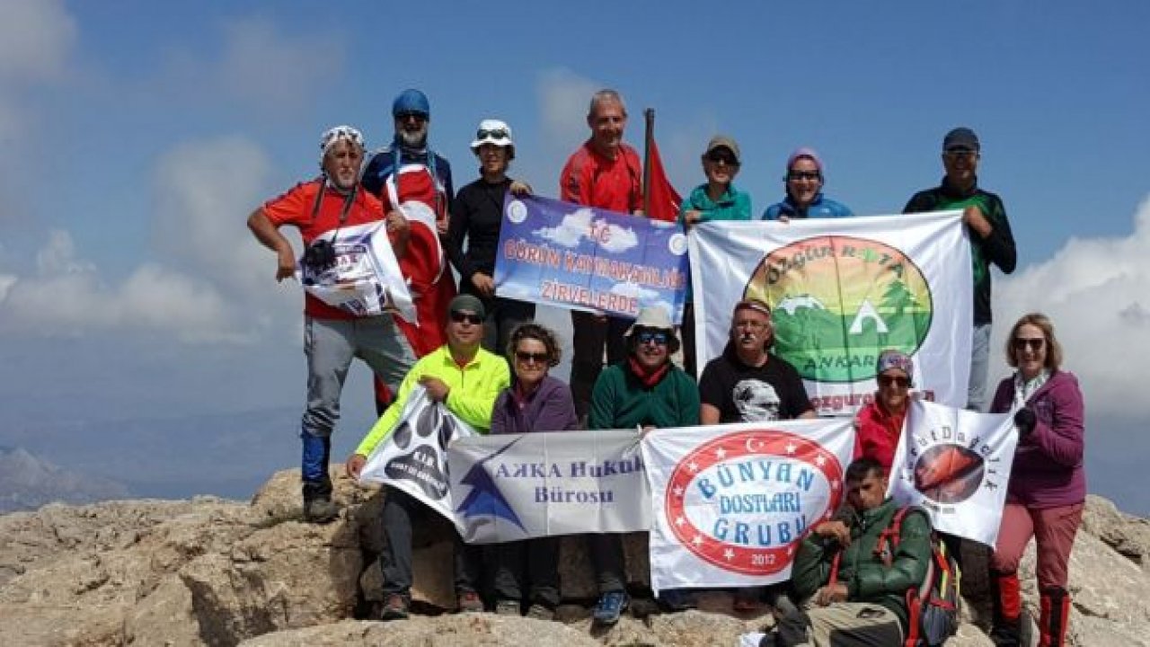 BERİT DAĞI’NA DOĞASEVER AKINI SÜRÜYOR