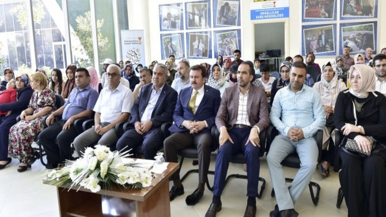 30 ADET MEDİKAL MALZEME İHTİYAÇ SAHİPLERİNE VERİLDİ