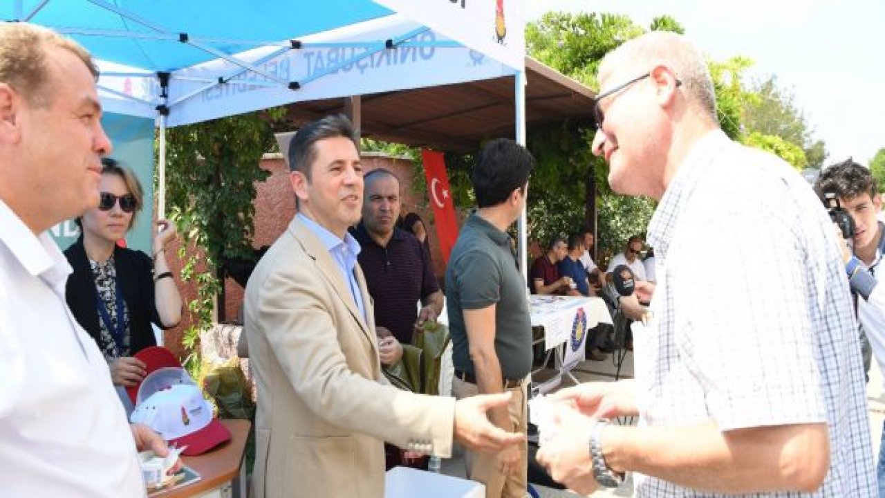 KSÜ’YÜ KAZANAN ÖĞRENCİLER DONDURMA İLE KARŞILANDI