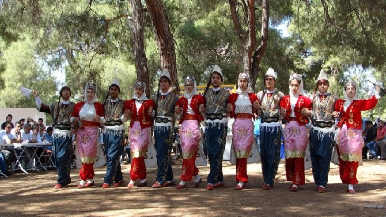 3. GELENEKSEL BAHAR VE YÖRESEL EĞLENCELİKLER ŞENLİĞİ DÜZENLENDİ