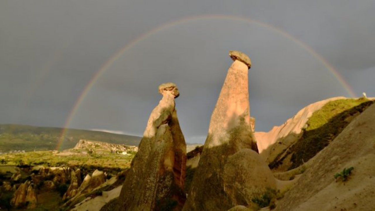 Fotoğraf çekmek için akın akın Üç Güzellere geliyorlar