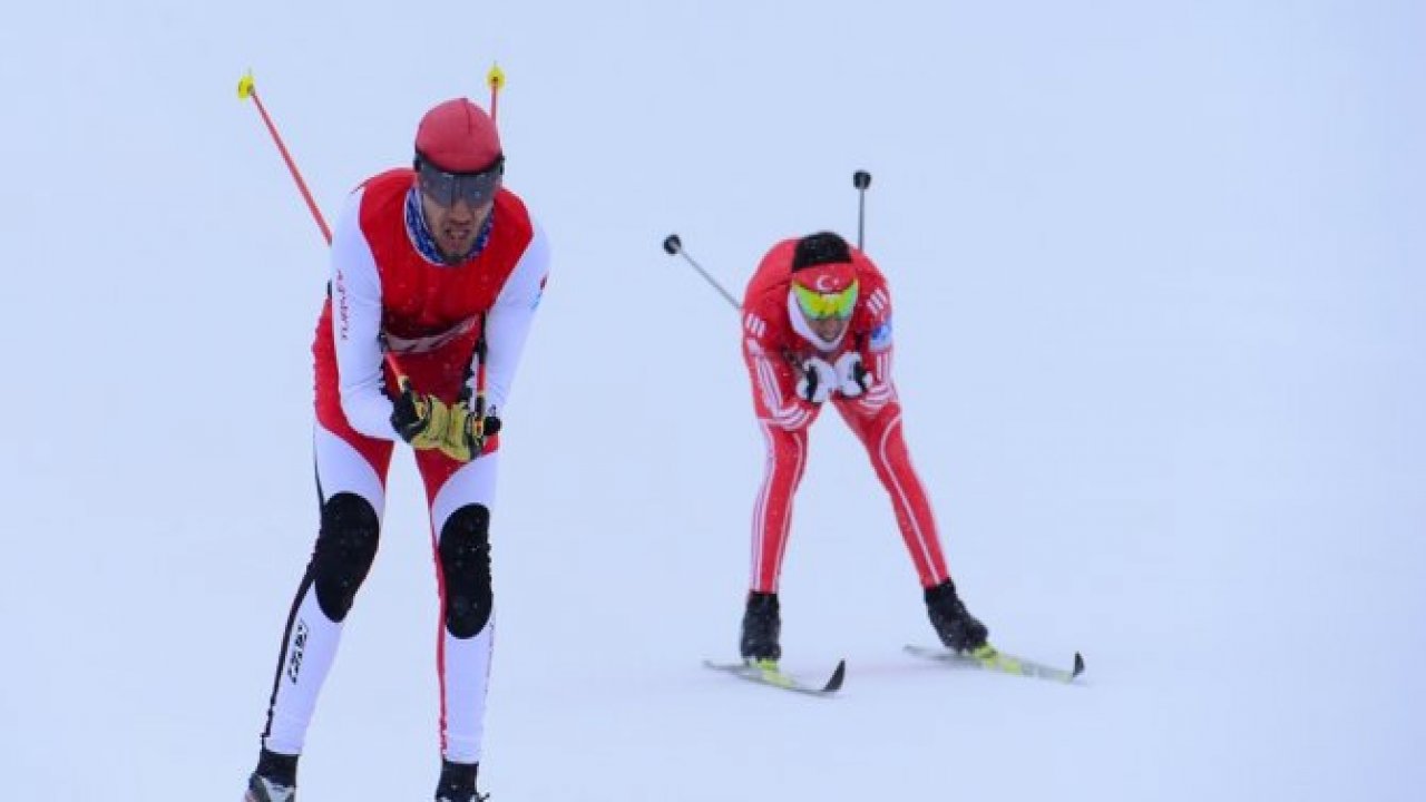 Yedikuyular, Kayak Disiplini Yarışmalarına Ev Sahipliği Yaptı
